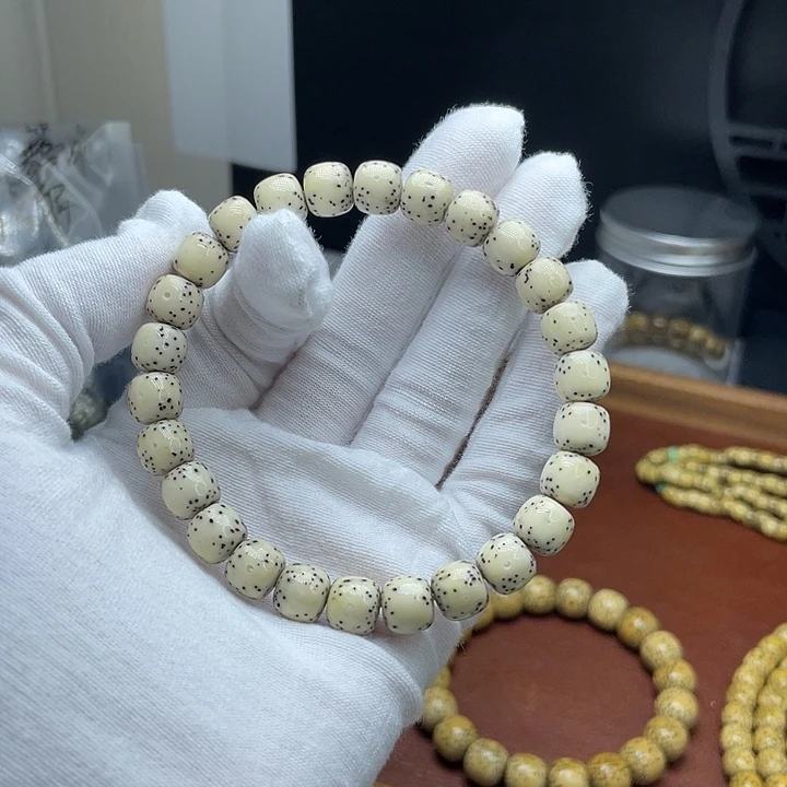 星月菩提手串9x8 骨瓷白通体火龙果星