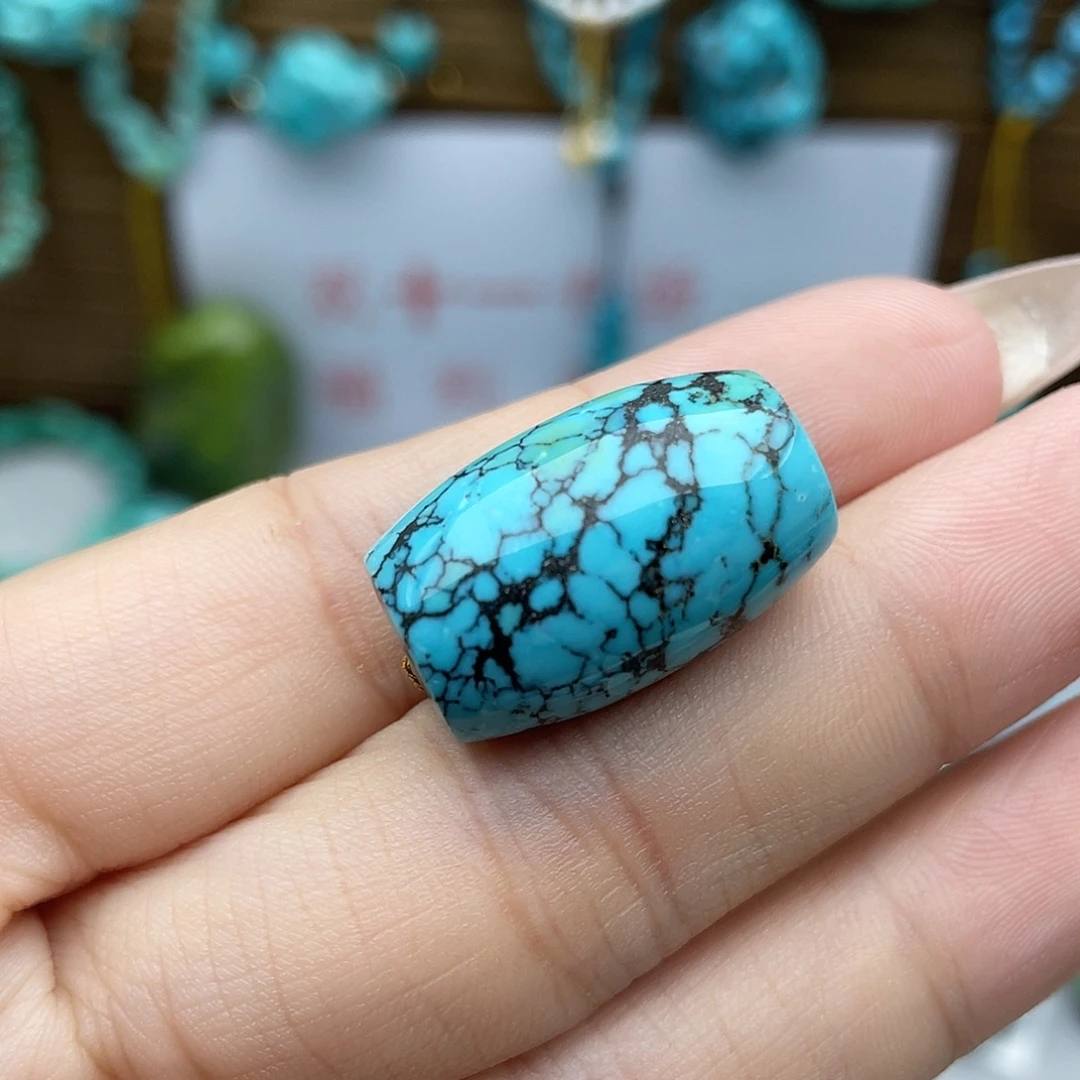 绿松石未镶嵌蓝桶珠