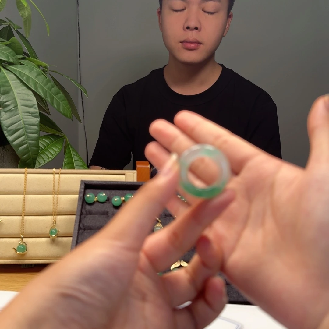 颈饰未镶嵌翡翠非洲翠