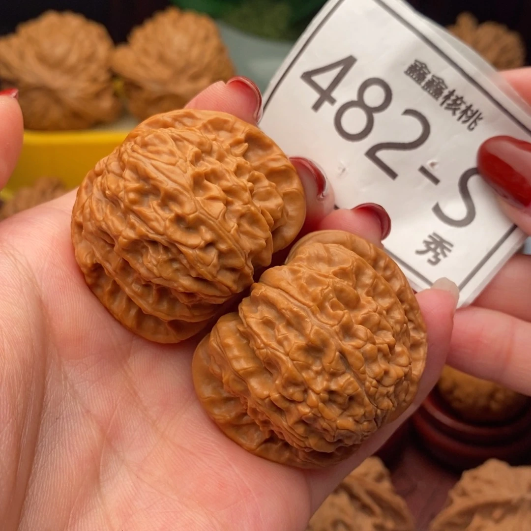 文玩核桃把件白狮41
