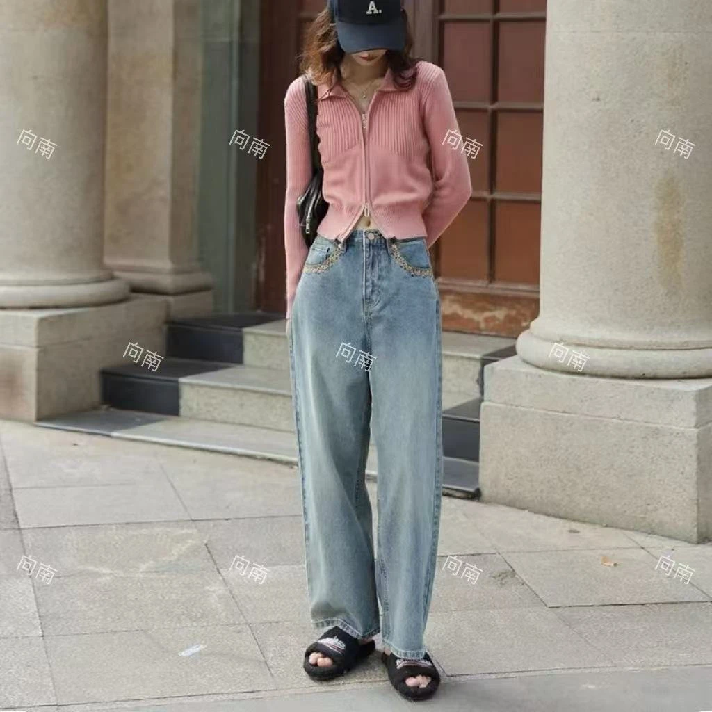 女款复古直筒刺绣水洗做旧宽松牛仔裤