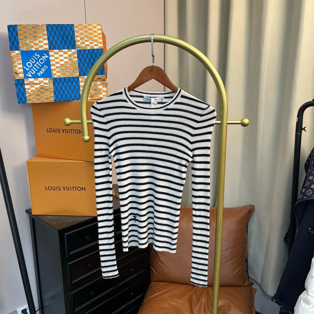 99新 DIOR/迪奥 Dior/迪奥 黑白条纹小logo毛衣 34码 99新