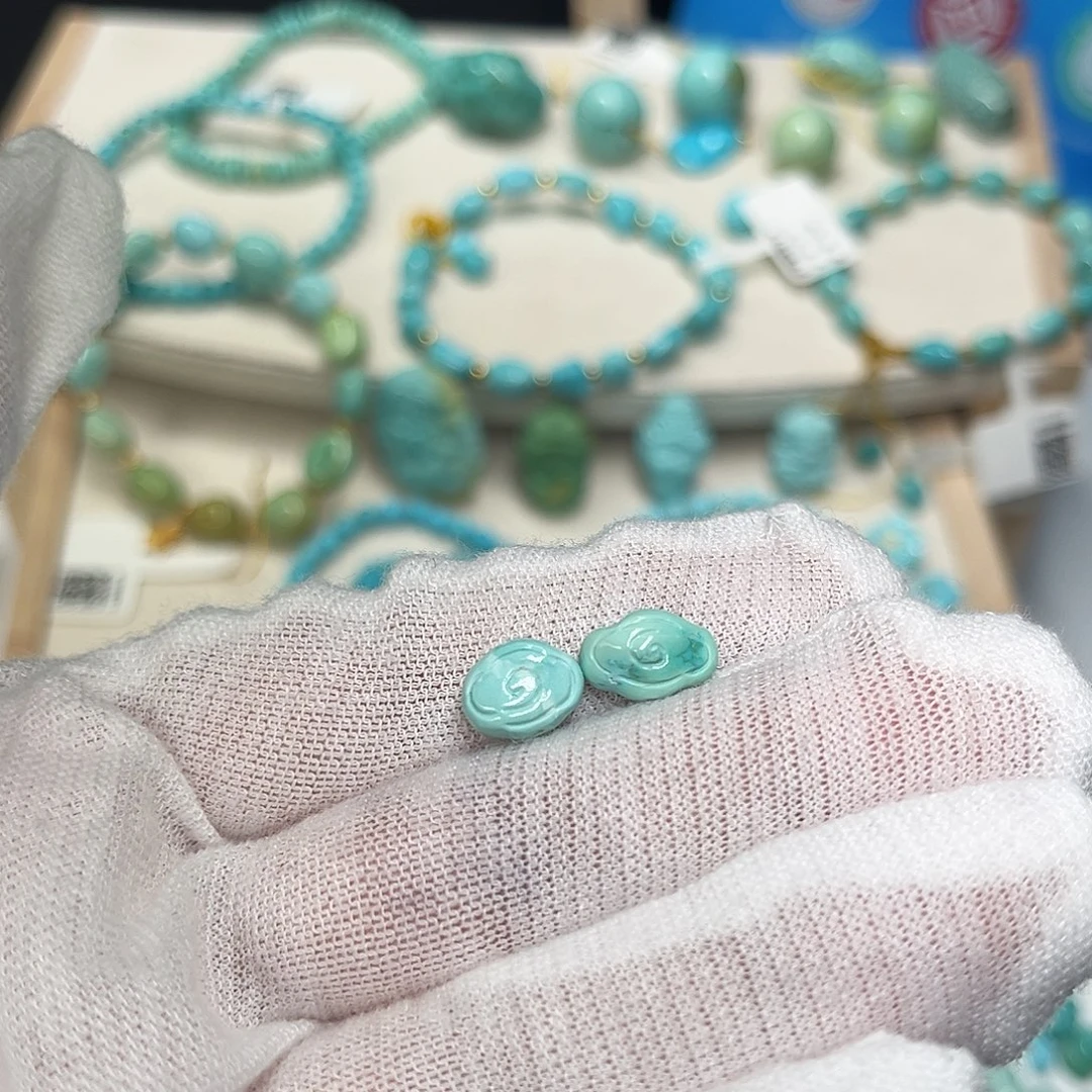 绿松石未镶嵌珠宝半成品