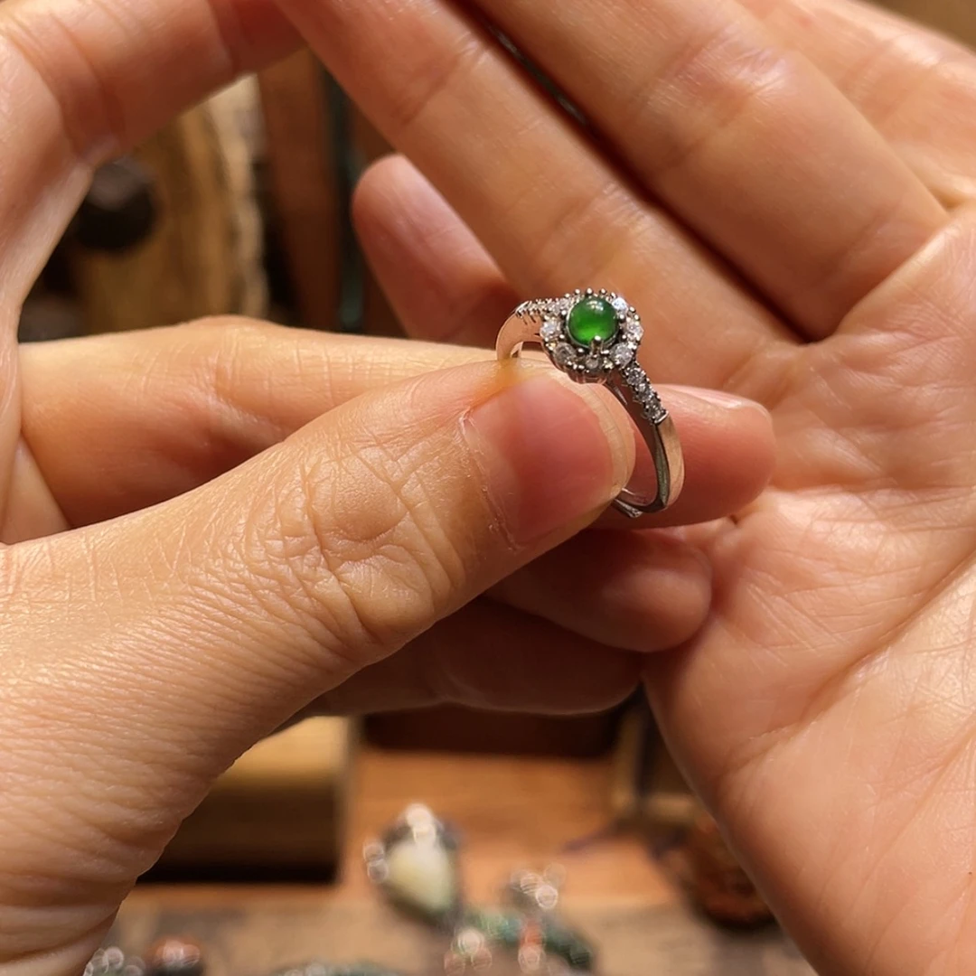 【闪购商品】颈饰未镶嵌翡翠