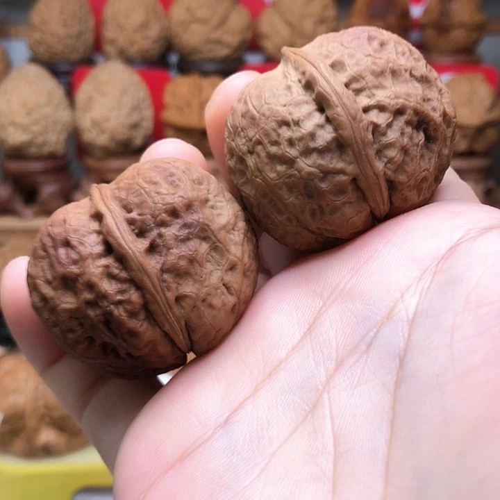 文玩核桃吊坠云南铁核桃