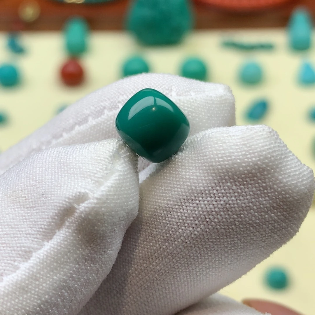 绿松石未镶嵌绿松石