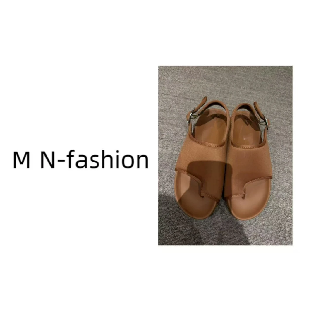 时髦设计款复古凉鞋8080