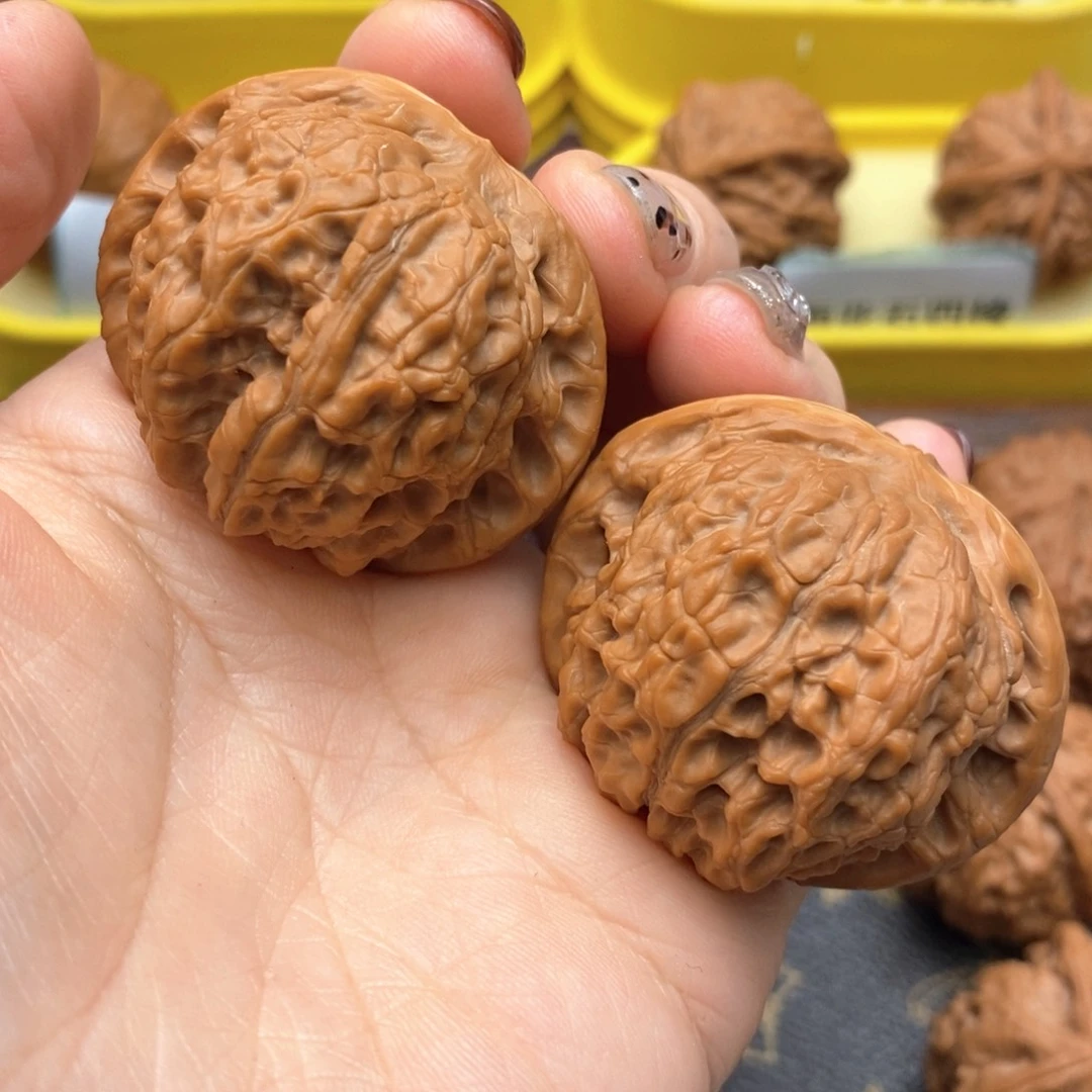 文玩核桃把件383号血麒麟43尺