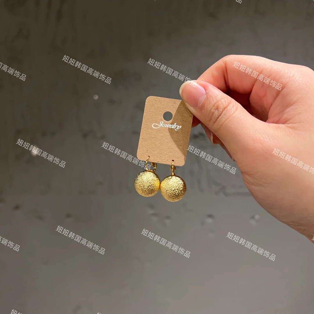 合金耳饰 【新年贵气感】韩国纯手工金色珠珠耳钉耳扣耳饰精致复古l
