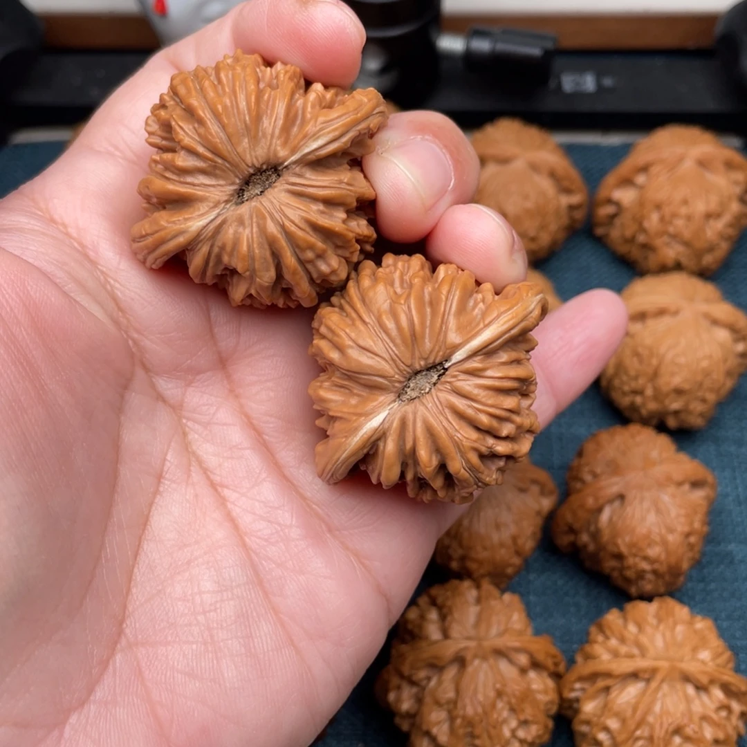 文玩核桃把件全品精配汉高楼43