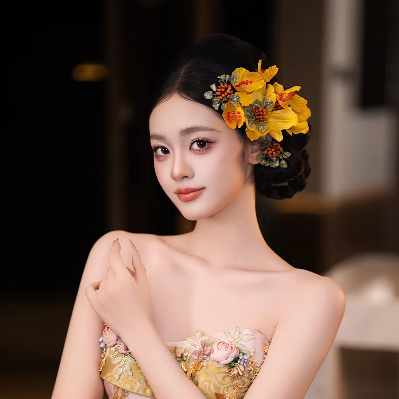 非金属布艺婚庆饰品 新娘手作仿真花新中式甜美千金风头饰MC2201