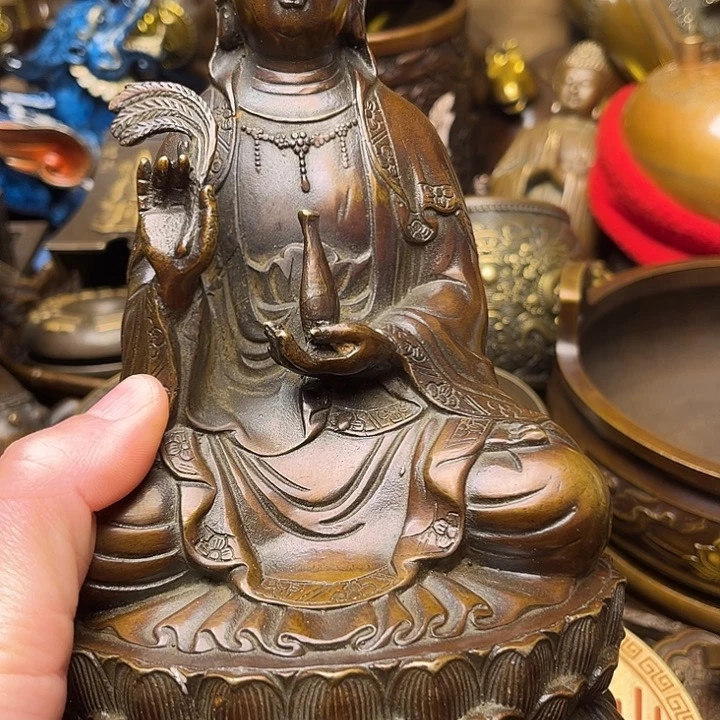 精美铜器批发档口