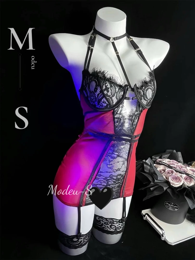 Modeu-S【蕾丝魅惑】性感钢托聚拢挂脖深v蕾丝连衣裙