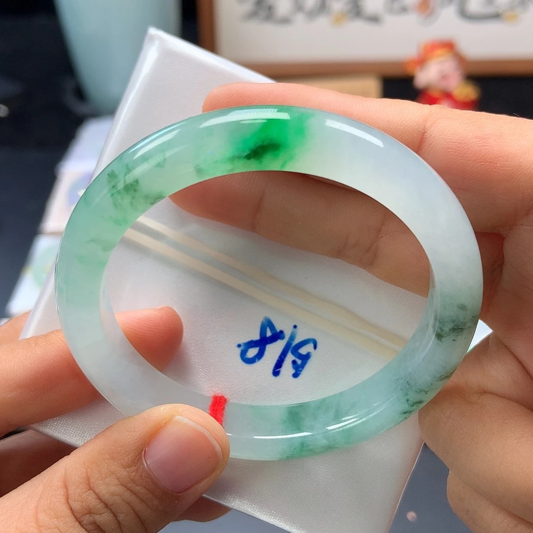 翡翠未镶嵌手镯46号