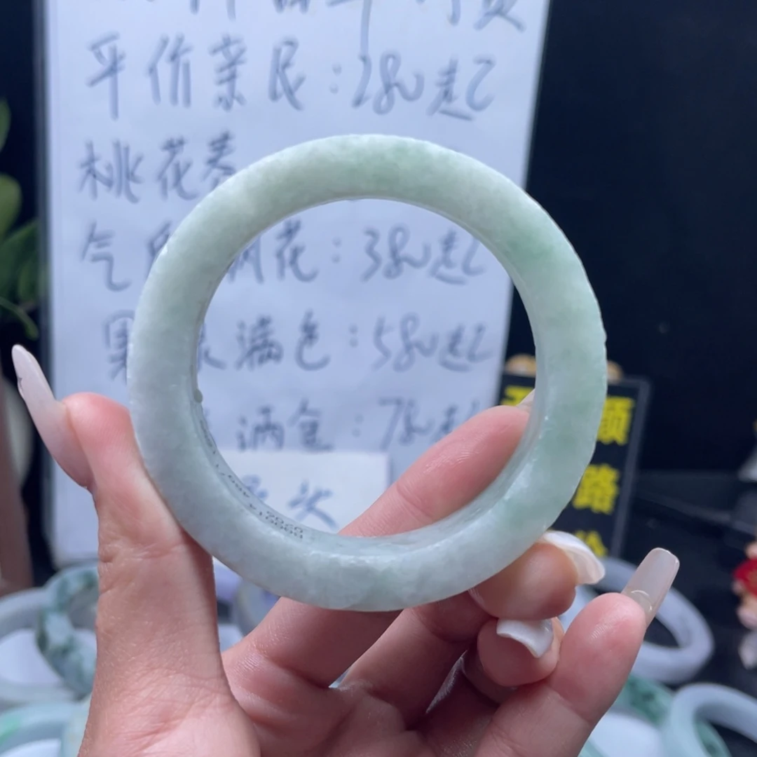 定制翡翠未镶嵌手镯翡翠