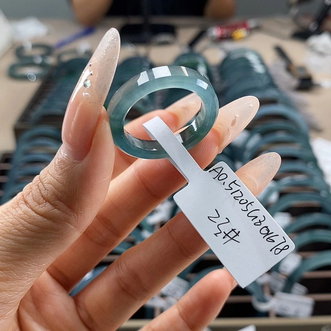 翡翠未镶嵌手镯戒指23