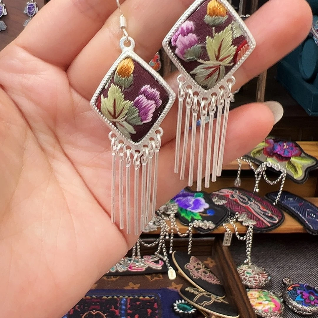 织绣手工刺绣工艺品