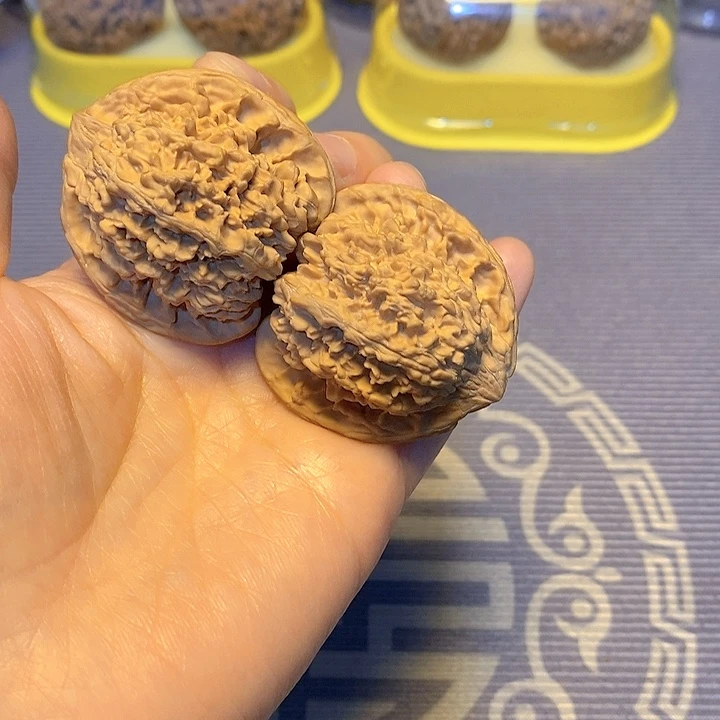 文玩核桃把件满天星42