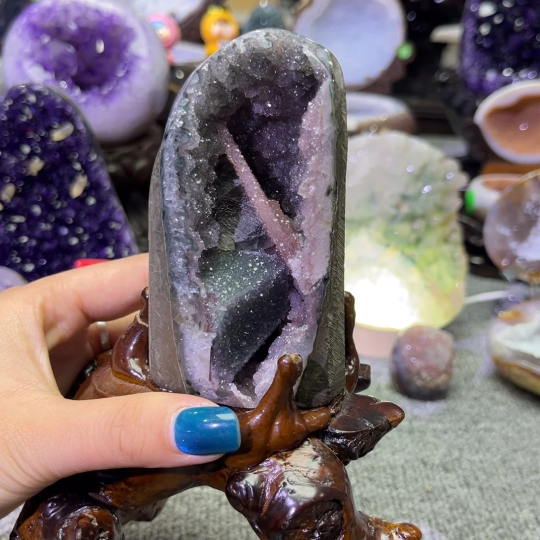 紫晶摆件未镶嵌彩晶晶镇