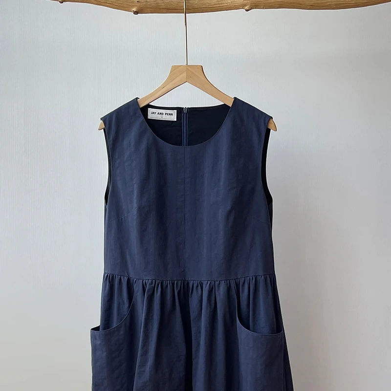 夏季小个子薄款简约时尚精致百搭藏青色圆领无袖纯棉大口袋长裙