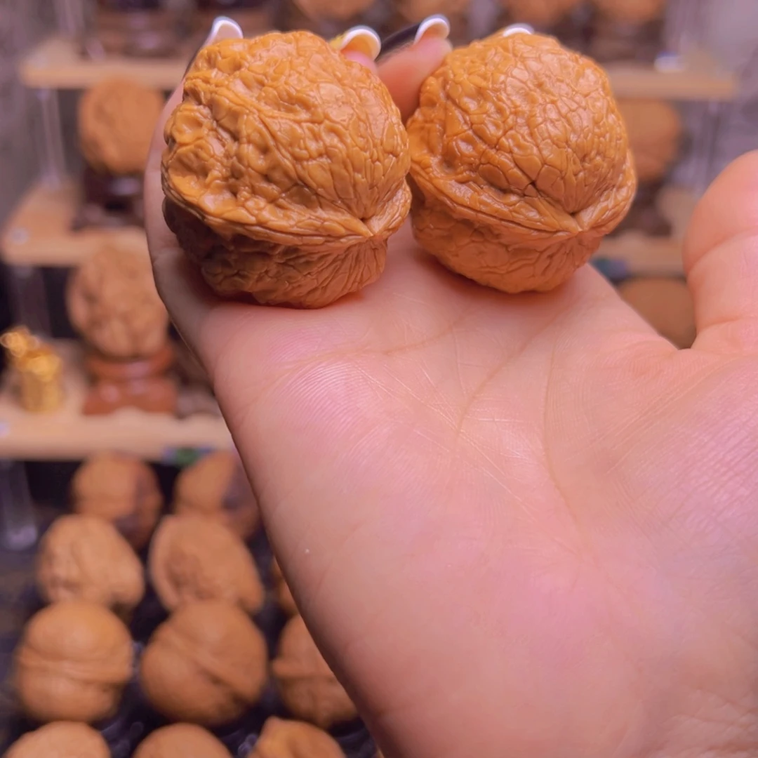 桃核把件金丝绣球H26、39……