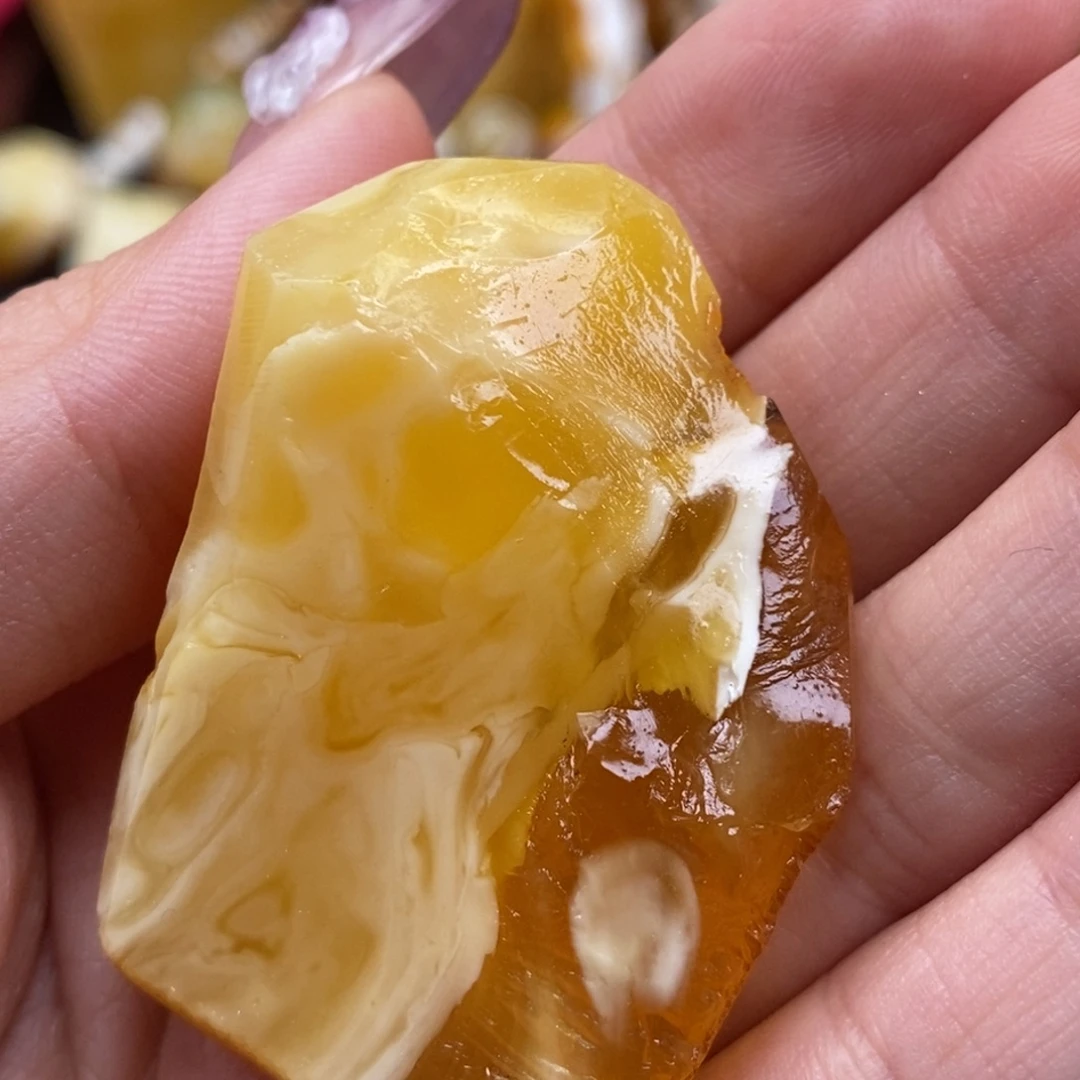 定制琥珀未镶嵌蜜蜡