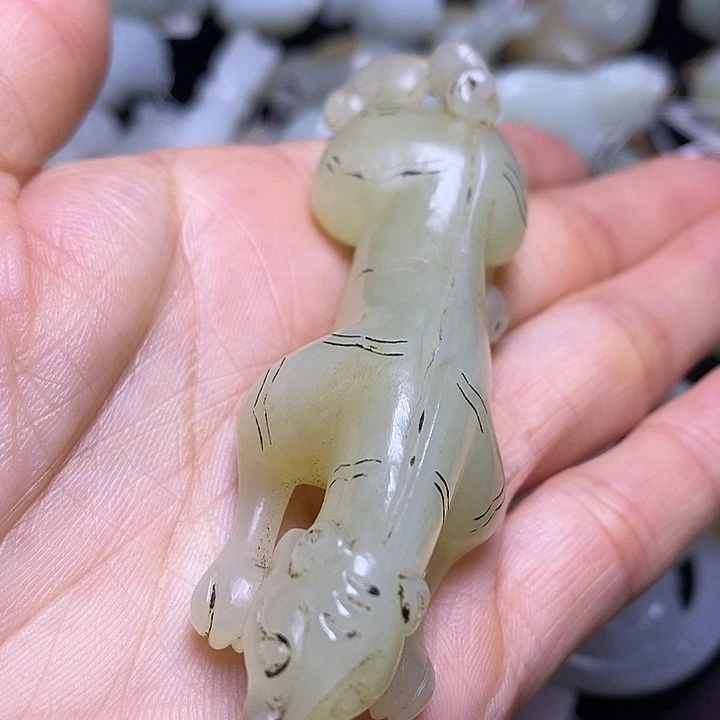 和田玉未镶嵌挂件