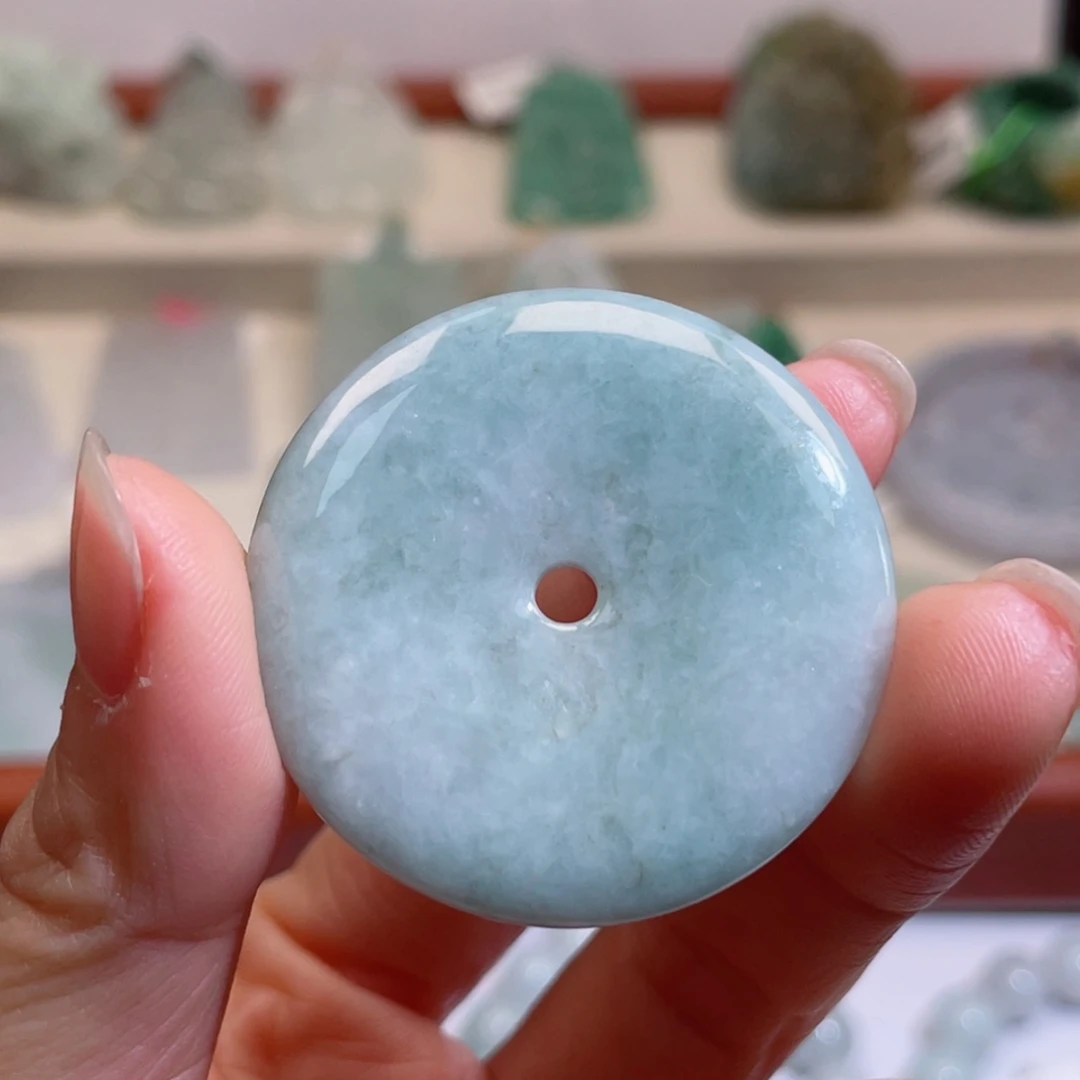 翡翠未镶嵌颈饰翡翠11