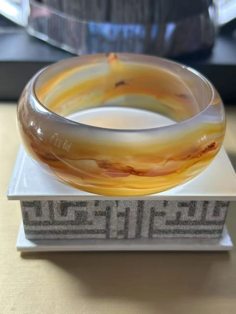 红丝绸圈口60自然美景层次分明