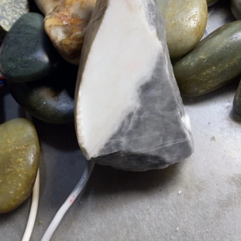 未镶嵌和田玉（糖玉）挂件