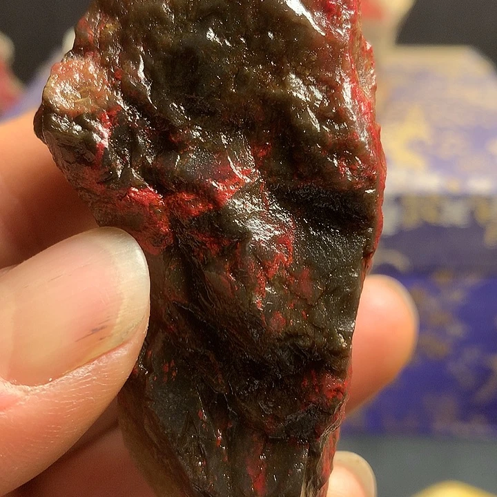 昌化石昌化鸡血石原石一件