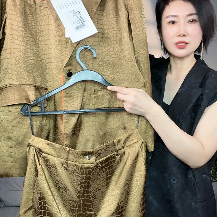 套装去拍去拍视频去拍