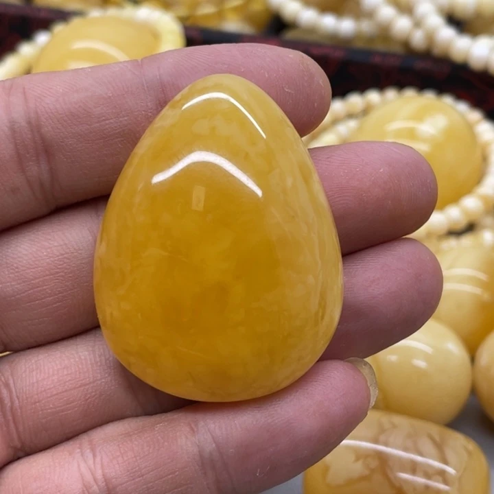 琥珀未镶嵌裸石水滴
