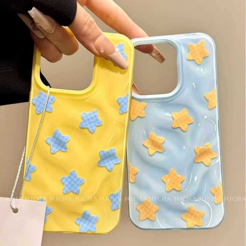 褶皱格纹星星适用苹果16pro手机壳ins风冷淡iphone15不撞款14小众