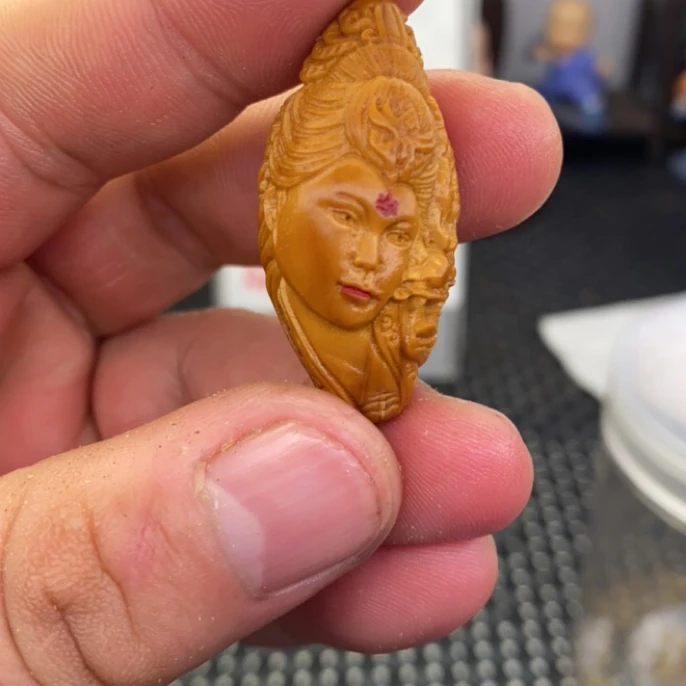 限购一人一颗，美女雕刻单子