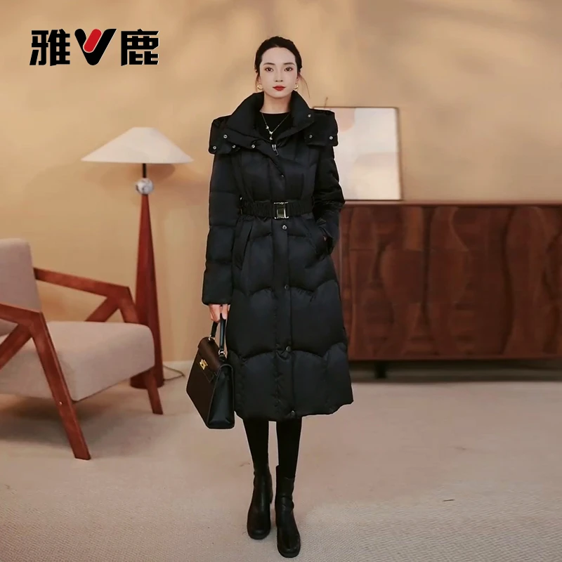 雅鹿2025新款羽绒服女款长款过膝保暖显瘦收腰外套冬季