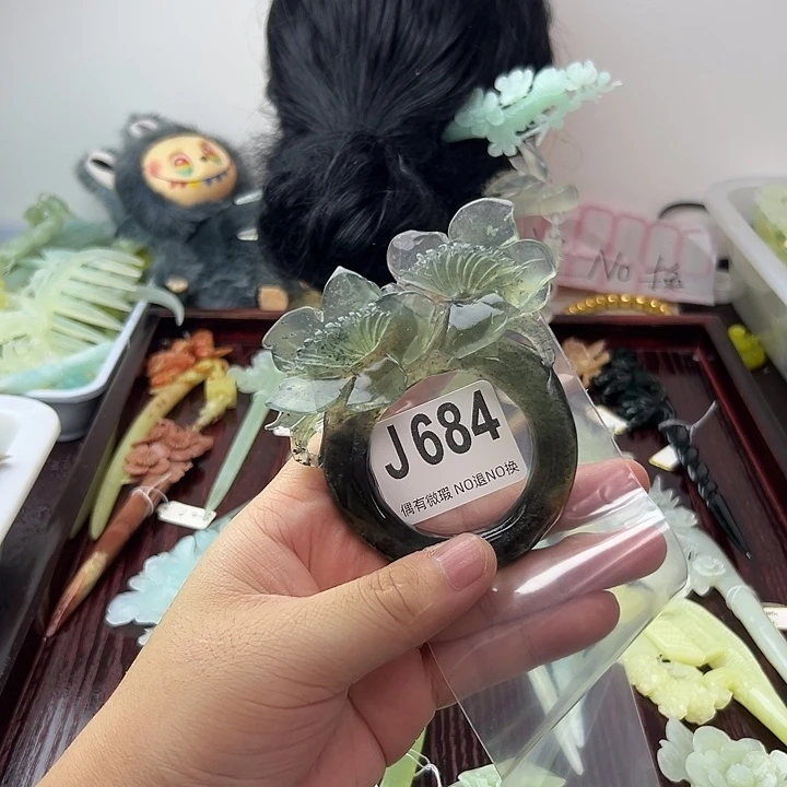 妮***妮蛇纹石玉合金发饰