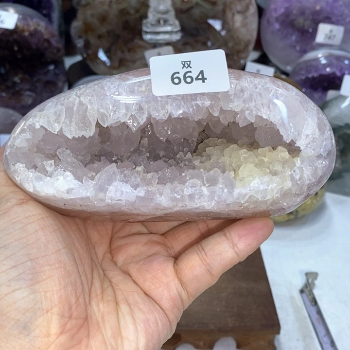 未镶嵌水晶大型摆件（非配饰）方解石