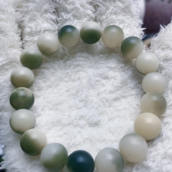 菩提根/象牙果手串绿飘花手串