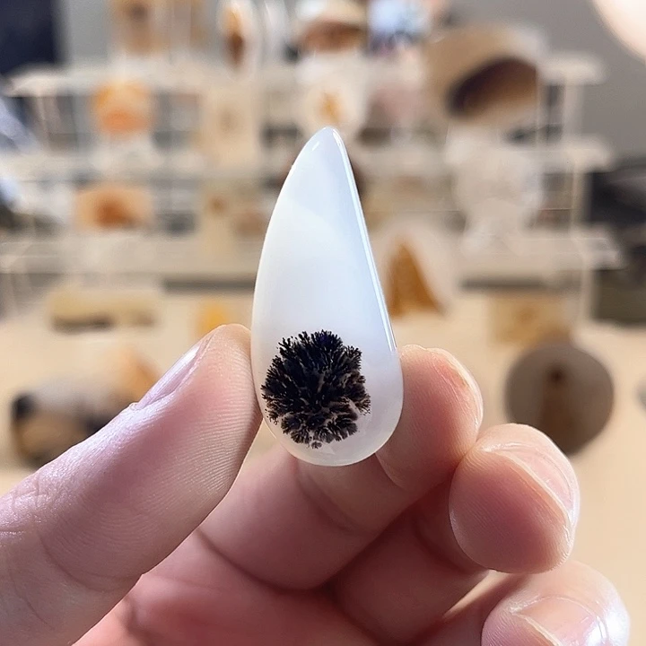 玛瑙/玉髓未镶嵌吊坠(不含链)