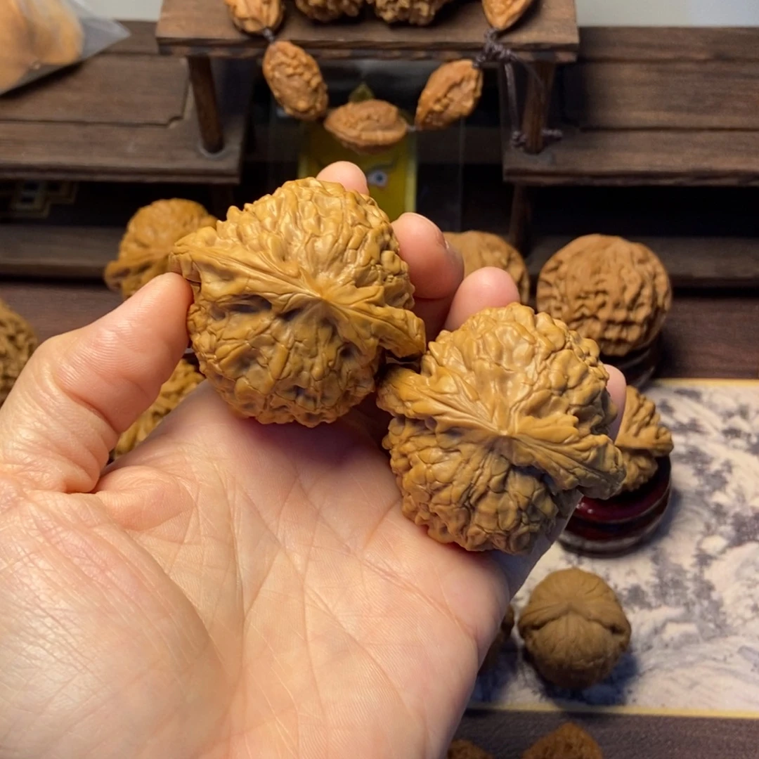 文玩核桃把件全品龙鼎尺寸51