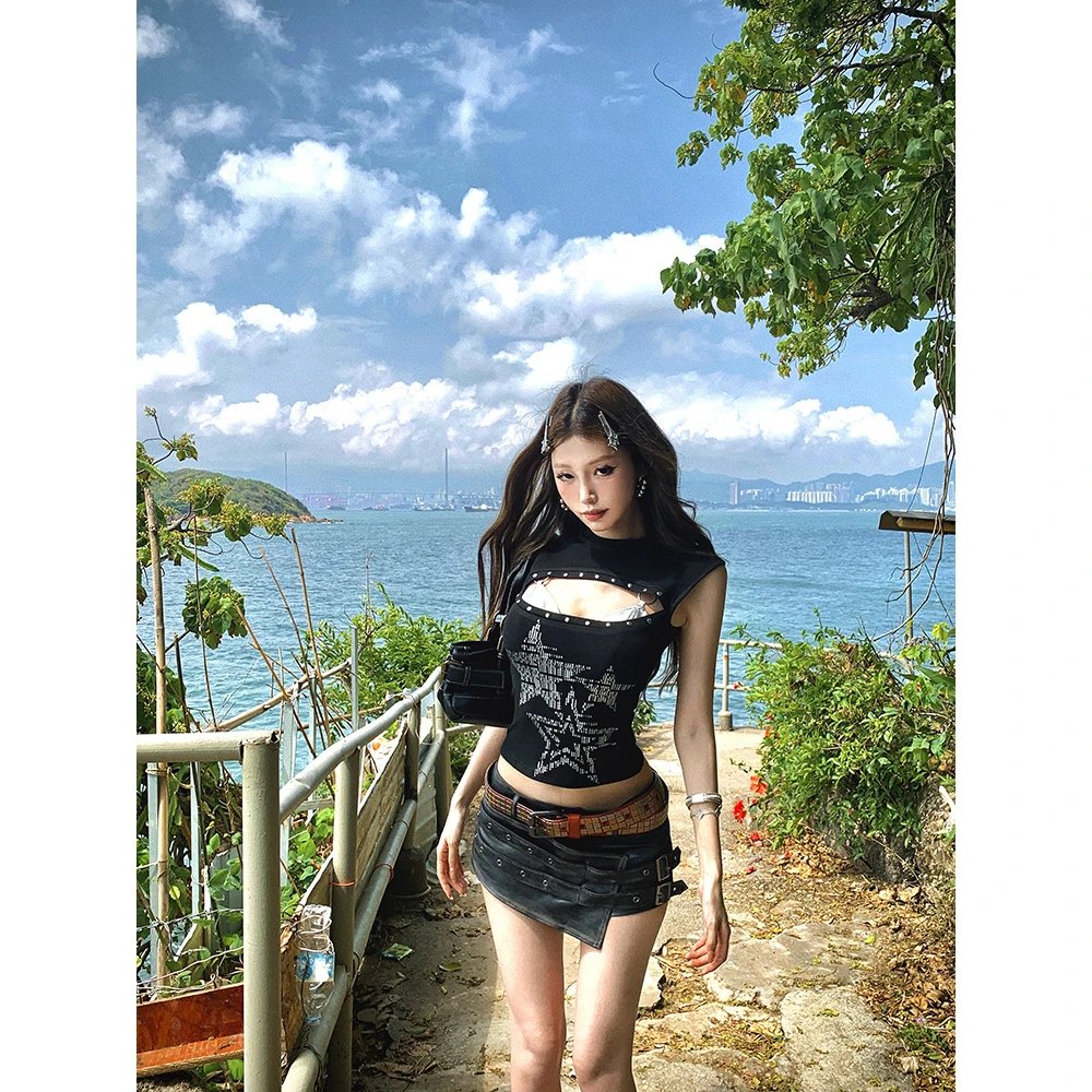 Pinksoya 野性夏日 美式辣妹胸前镂空印花背心女夏季修身显瘦上衣