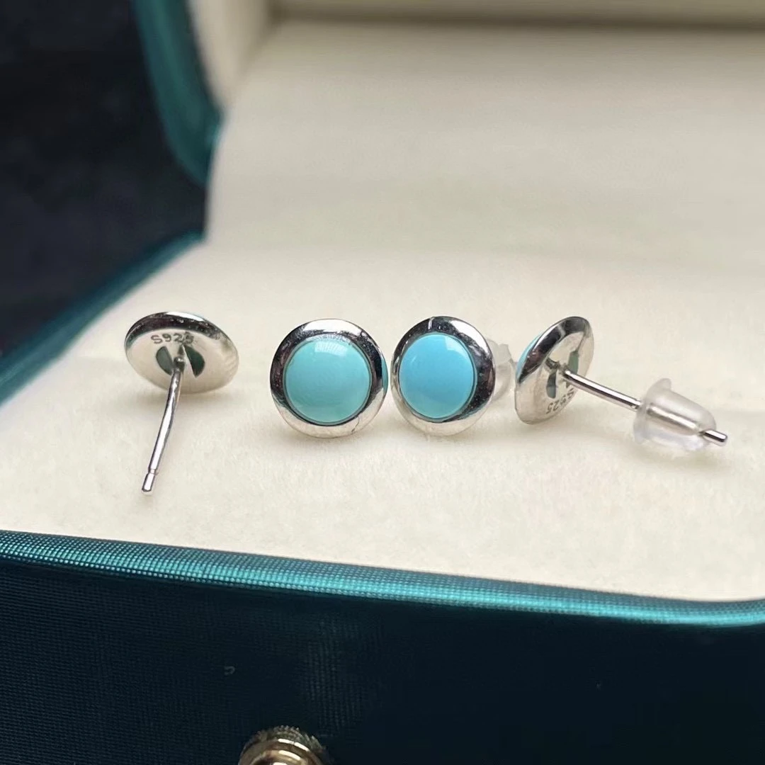 天然绿松石耳钉7mm高瓷高蓝银耳钉多样性发一对（）