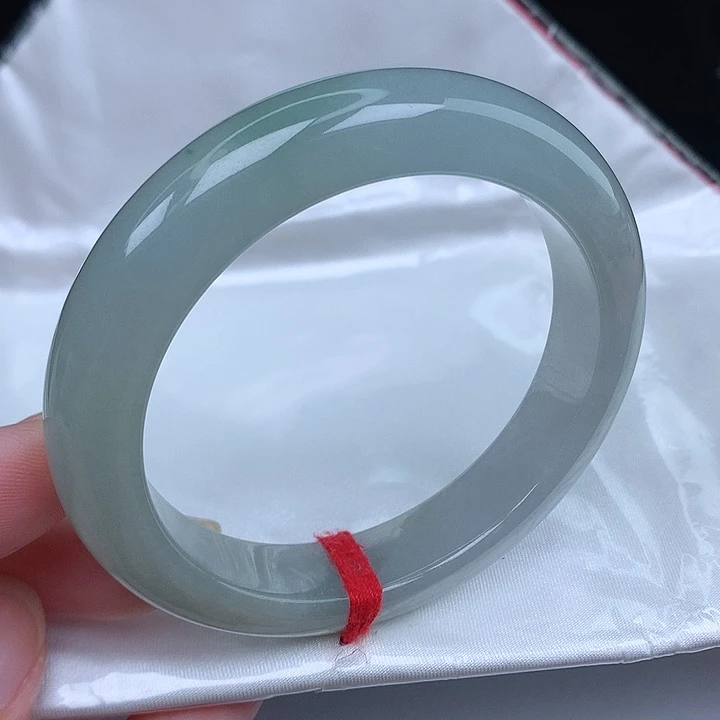 未镶嵌手镯翡翠天然