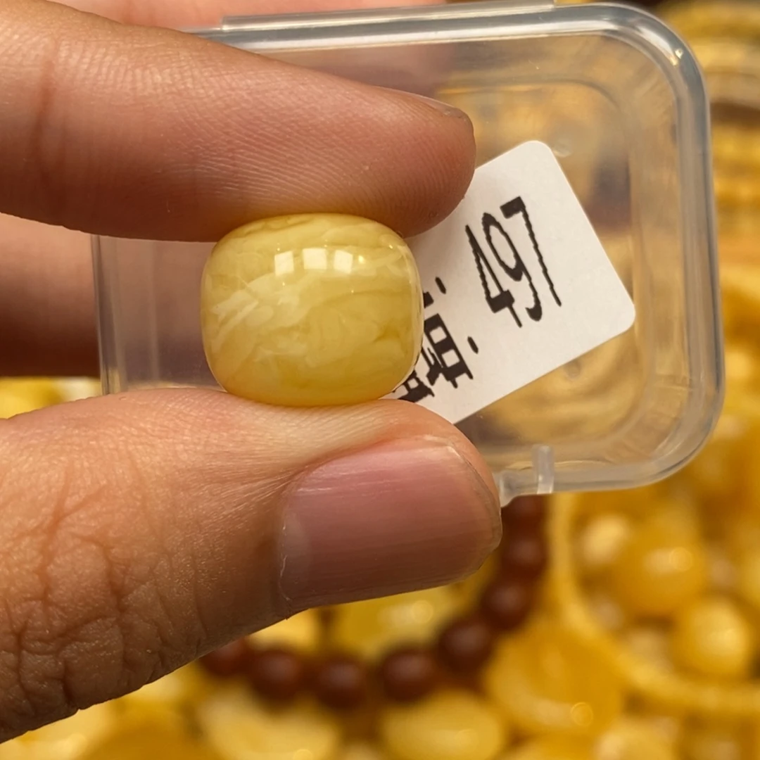 琥珀未镶嵌珠宝奇石497