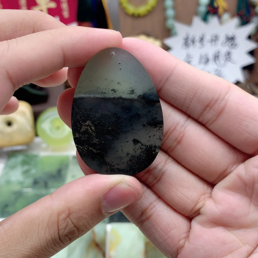 岫玉未镶嵌吊坠(不含链)