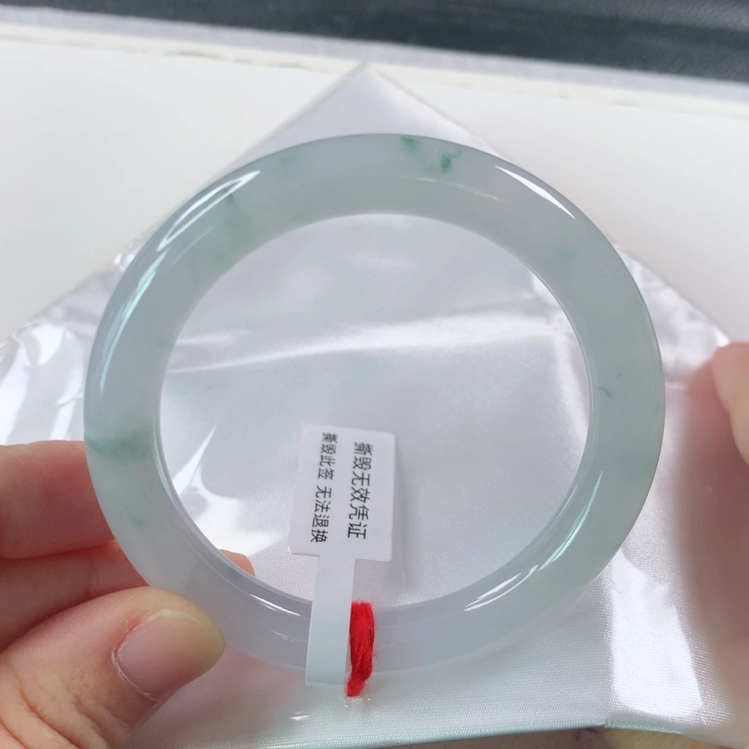 未镶嵌手镯（圆镯）翡翠310