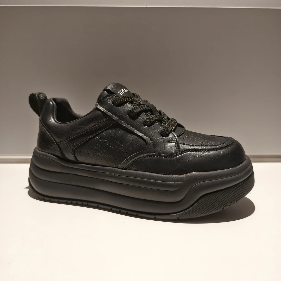 25年秋冬新款头层牛皮轻奢增高板鞋裂纹皮厚底百搭休闲鞋551-9