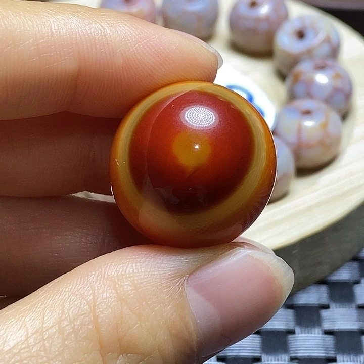 用***空玛瑙/玉髓未镶嵌颈饰