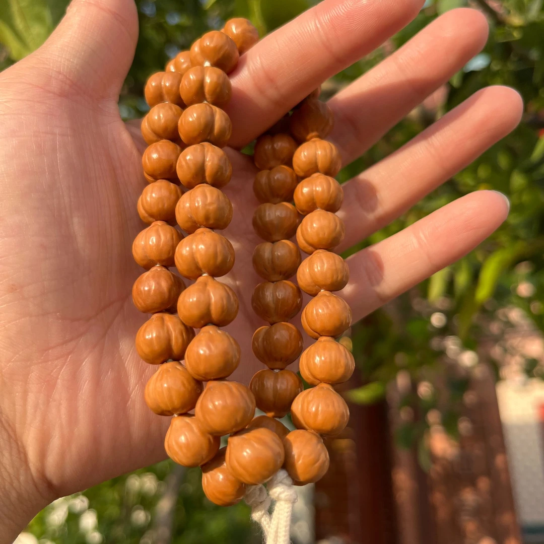 【海棠椿】小小屁桃小仙桃雕刻小屁桃猴头手串